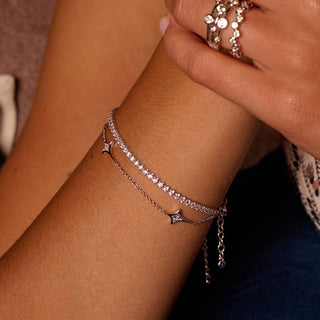 Stříbrný náramek Hot Diamonds Star DL732