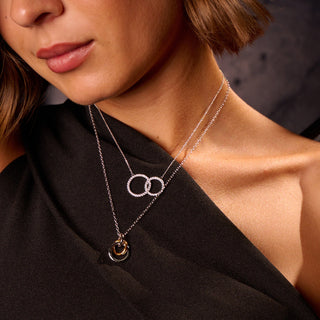 Pozlacený stříbrný náhrdelník Hot Diamonds Eternity DP1111
