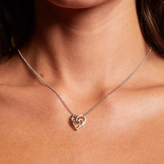 Stříbrný náhrdelník Hot Diamonds Heart DP1087