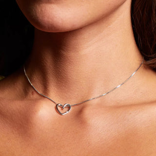 Stříbrný náhrdelník Hot Diamonds Heart DP1089