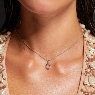 Pozlacený stříbrný náhrdelník Hot Diamonds Teardrop DP1094