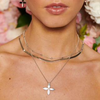 Stříbrný náhrdelník Hot Diamonds Eden DP1105
