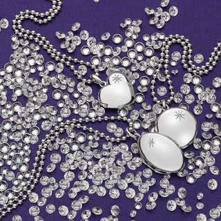 Stříbrný přívěsek Hot Diamonds Memories Oval Locket